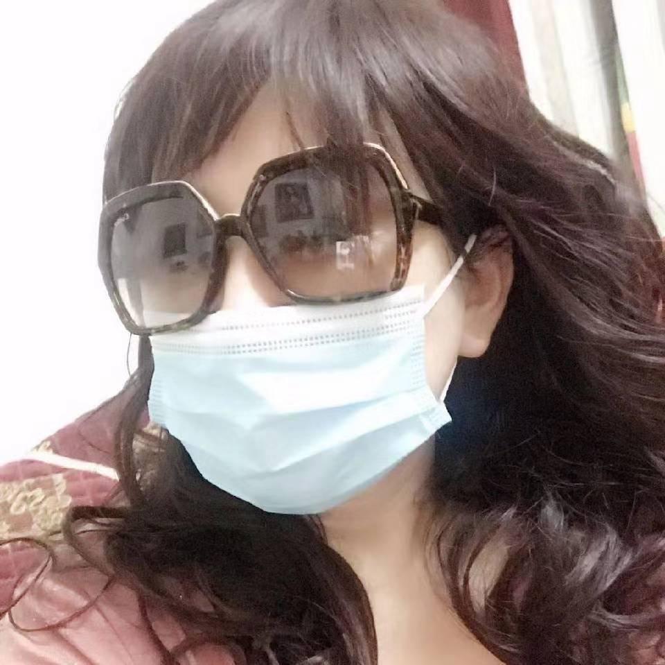 皇姑大胸姐 第1张