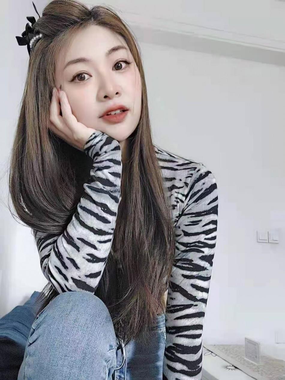 洛妍不爽记 第1张