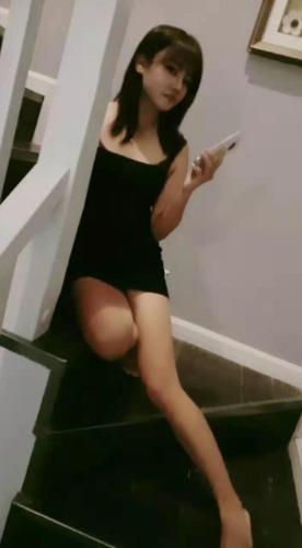 夜总会小妹 第2张