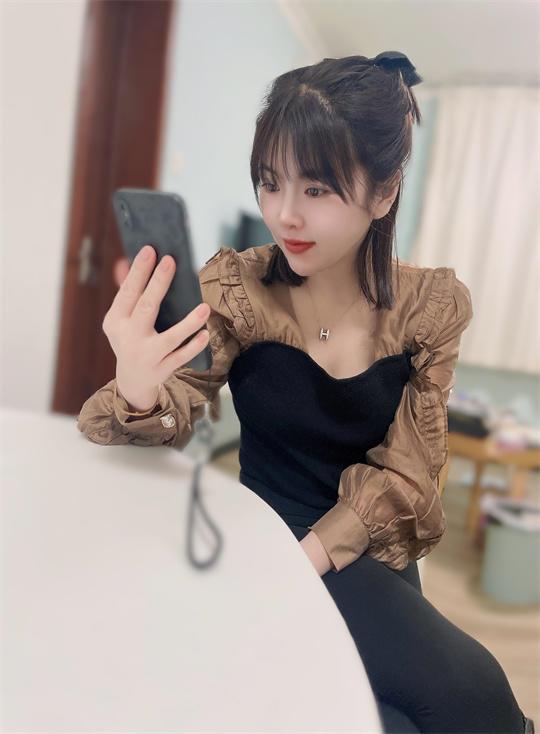 丰台区屌丝心中的女神，小狼胯下的玩物 第3张