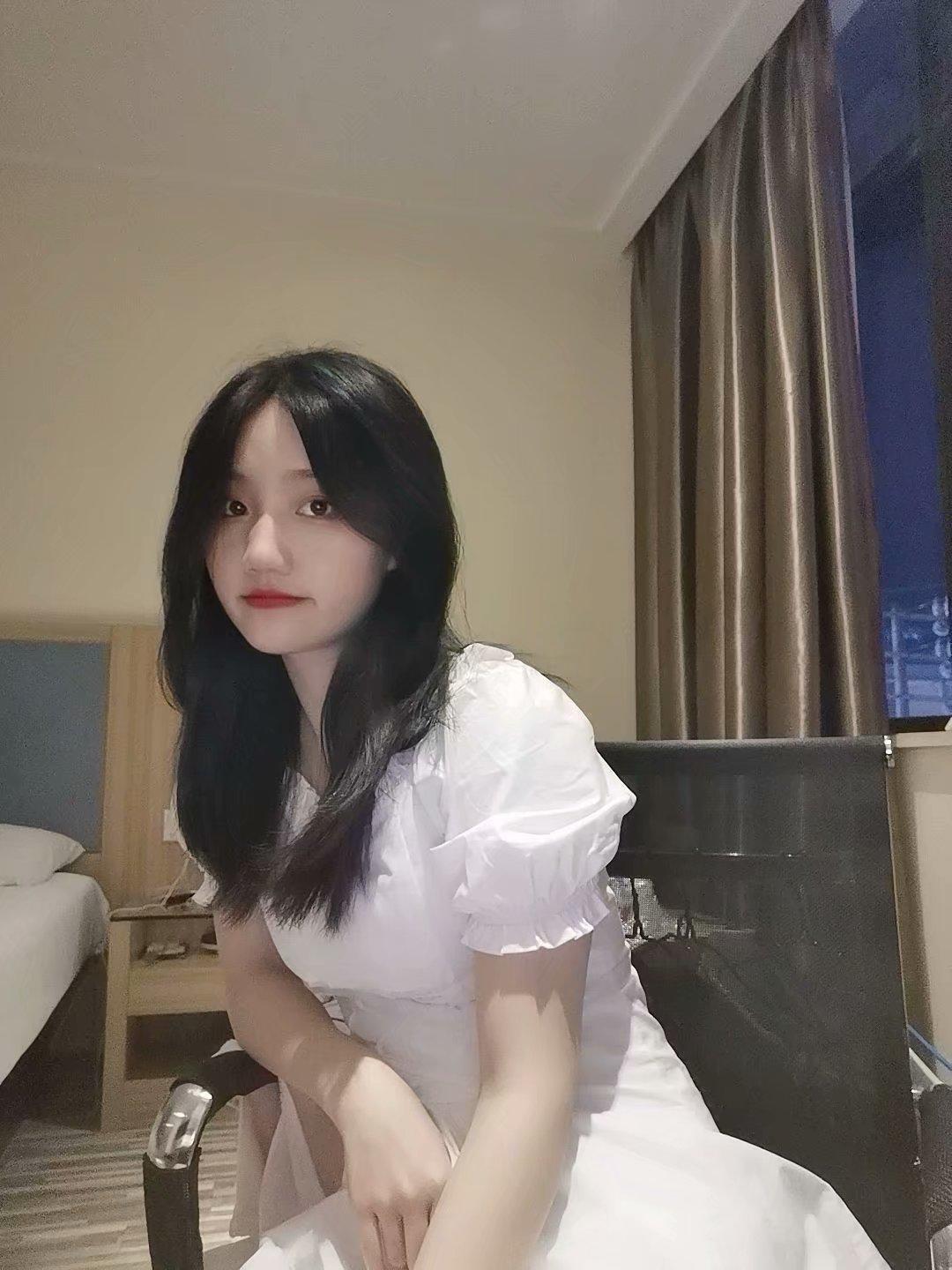 丰台南路刚下水的妹子，很嫩很紧，高颜值 第3张