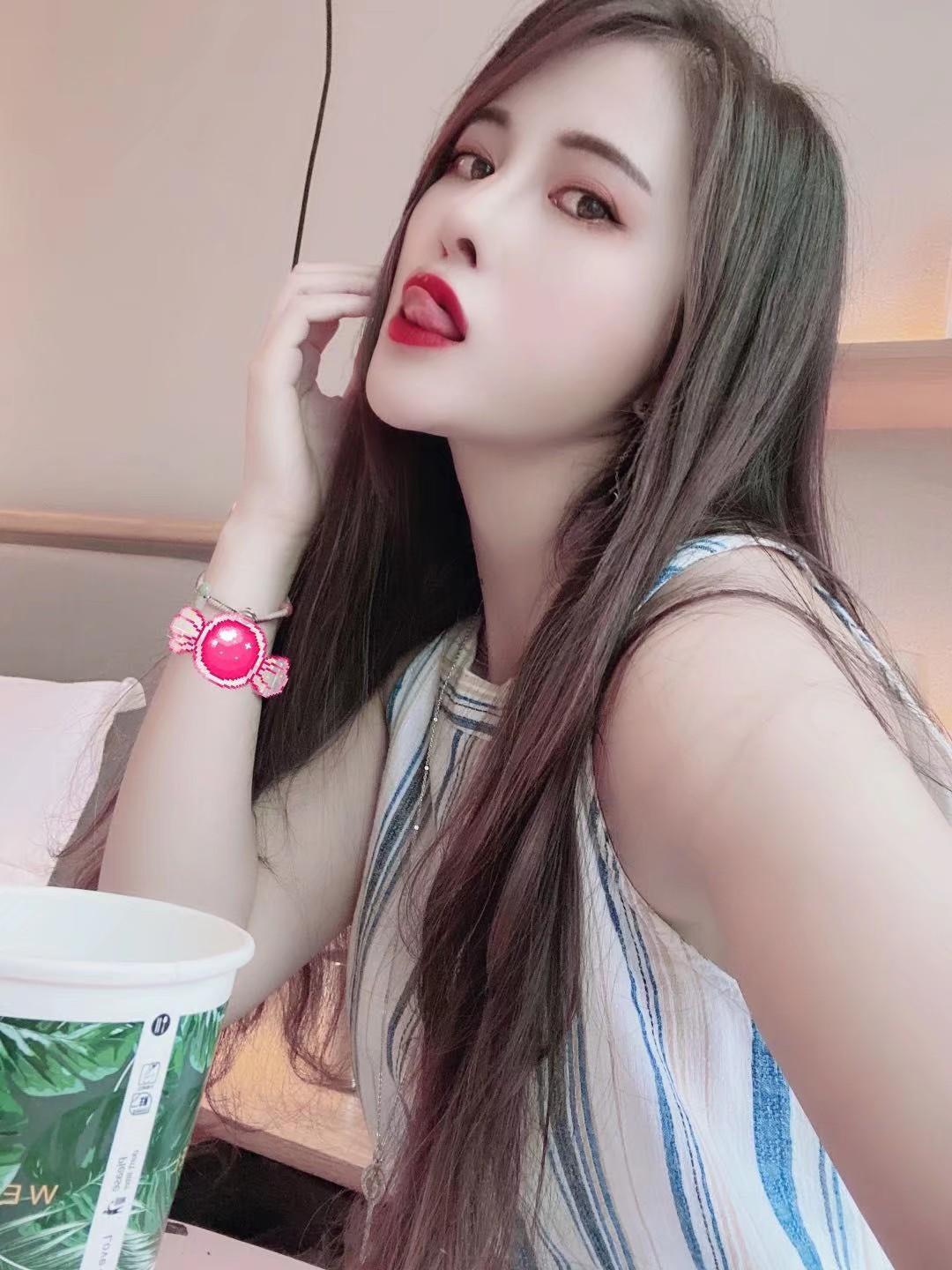 体验下城诱惑性感主动的漂亮妹妹 第3张