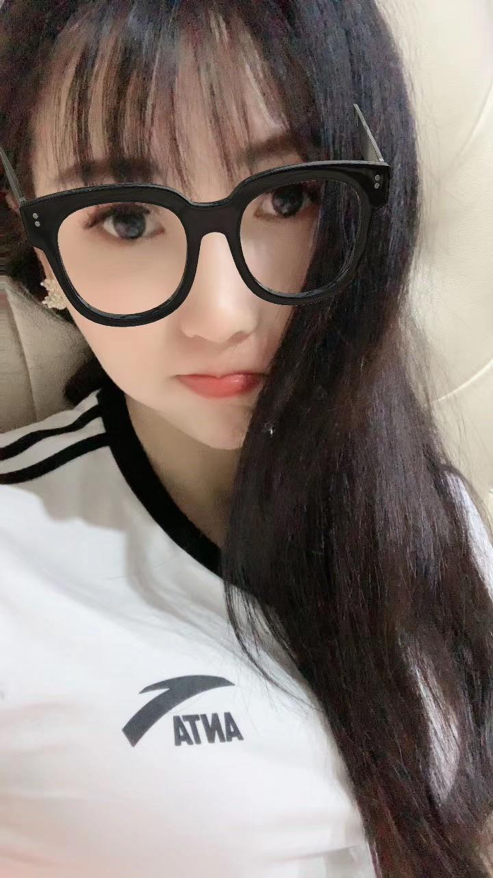 年轻兼职楼凤 第1张