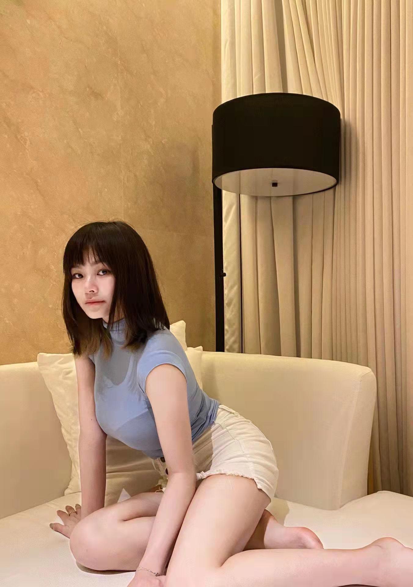 酒后验证普陀的一个短发妹子,感觉不错 第3张