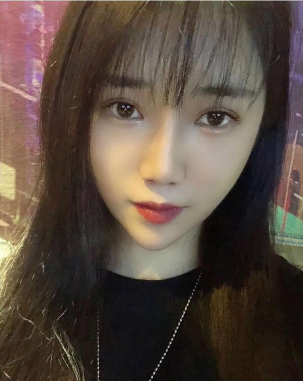 徐汇新人思思 第3张