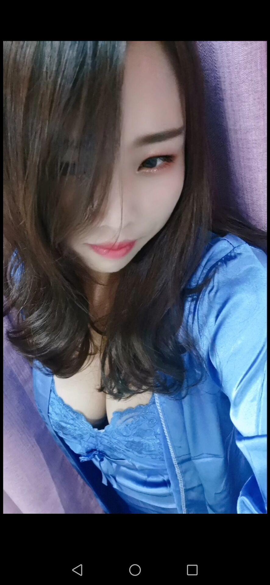 90后妹妹一条龙服务 第1张