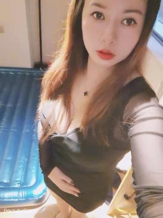 小鱼服务大师,车灯亮眼,还带你玩水床 第2张