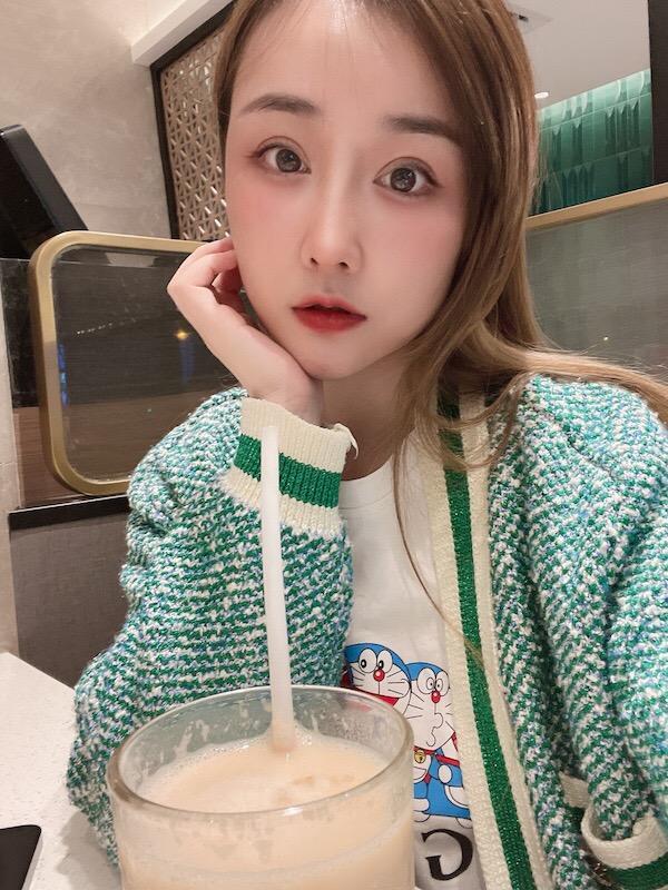 兼职丑丑，喜欢让她穿丝袜＋旗袍干 第3张