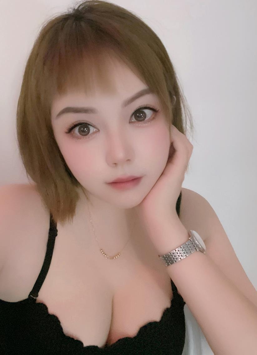 小淑女铄铄，大波36D纯天然软软的 第1张