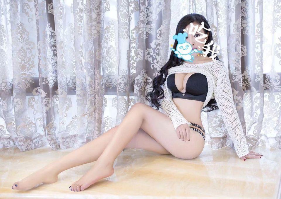 伊人少妇，喜欢少妇的狼友可以去试试 第1张
