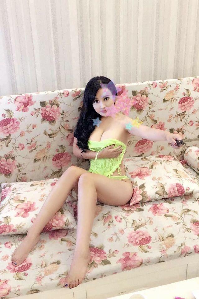 伊人少妇，喜欢少妇的狼友可以去试试 第2张