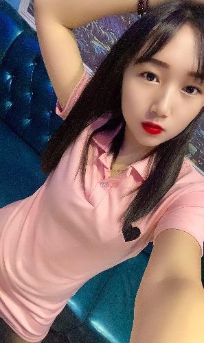 昆山我也玩了个年轻的软妹子 第1张