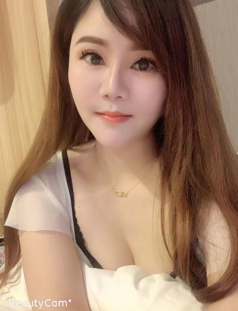 00后小妹，妹粉嫩 第1张