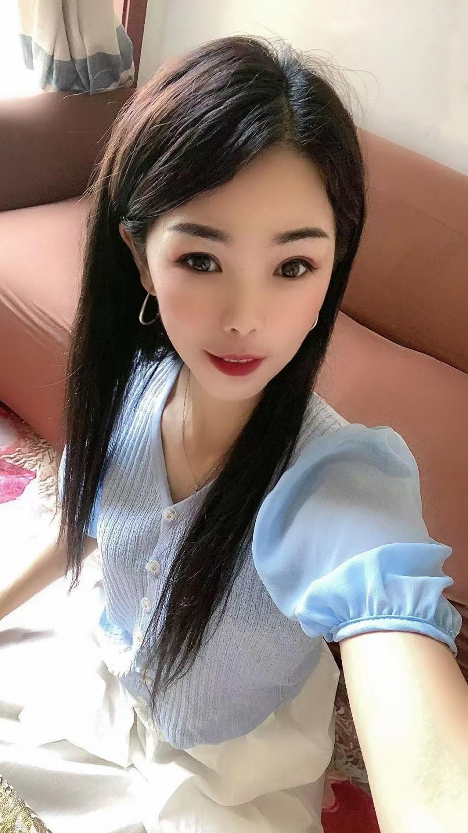 军粮城二期漂亮小少妇爽记 第2张