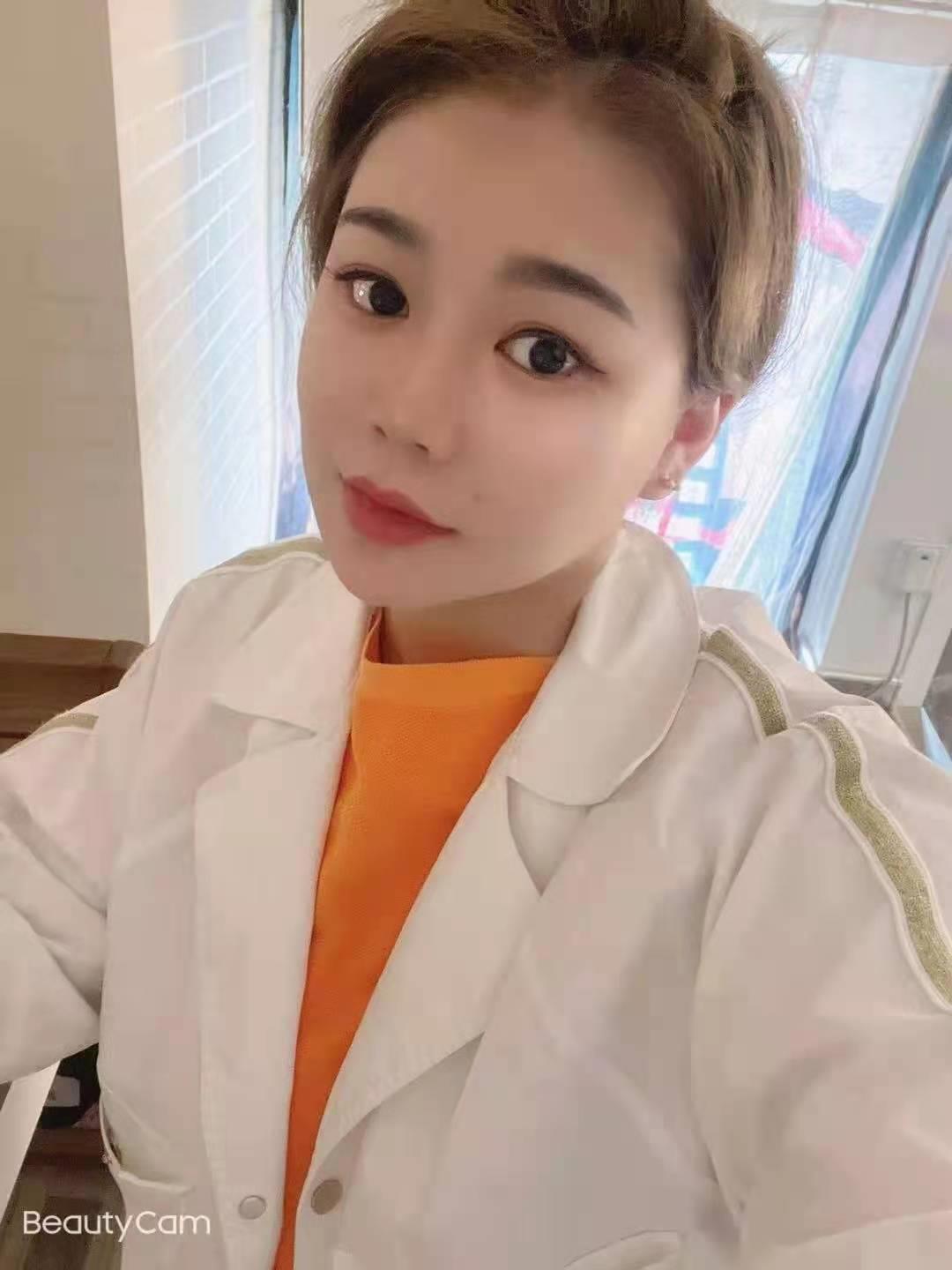 河东爱琴海附近妹子 第1张