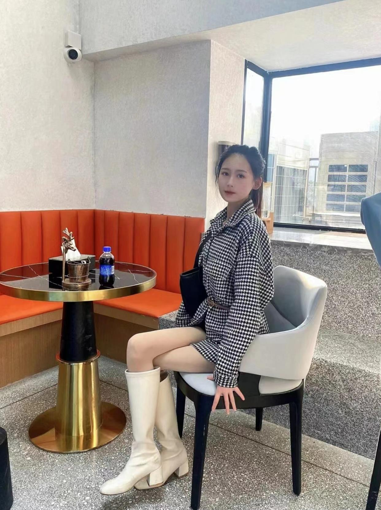 甜萌小依依，皮肤白，很斯文，很淑女 第3张