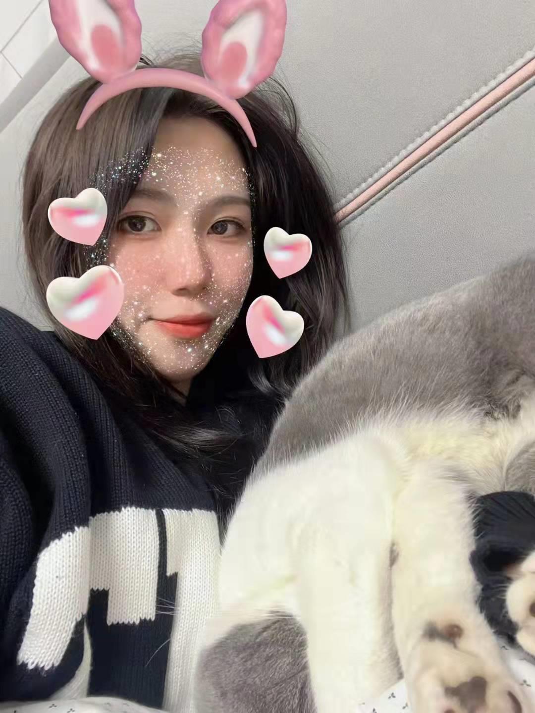 苏元地铁附近，小纯情高颜值妹子Sun 第2张