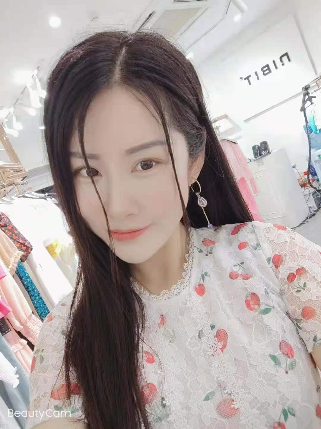 东圃服务态度好小月月 第3张