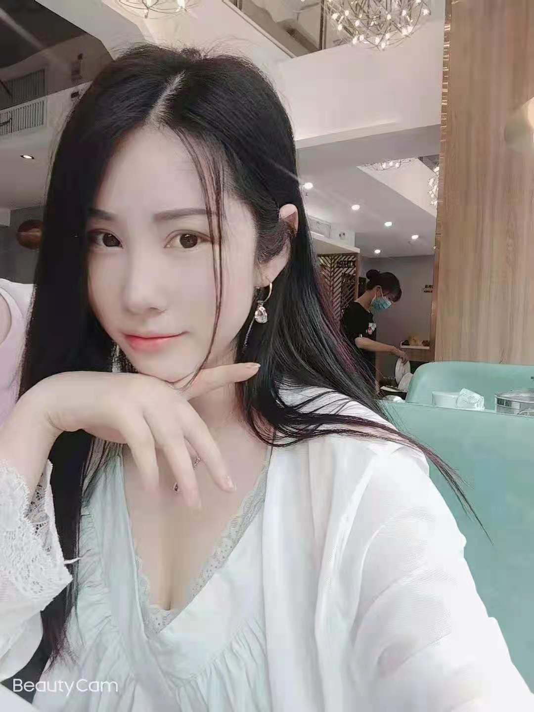 东圃服务态度好小月月 第4张