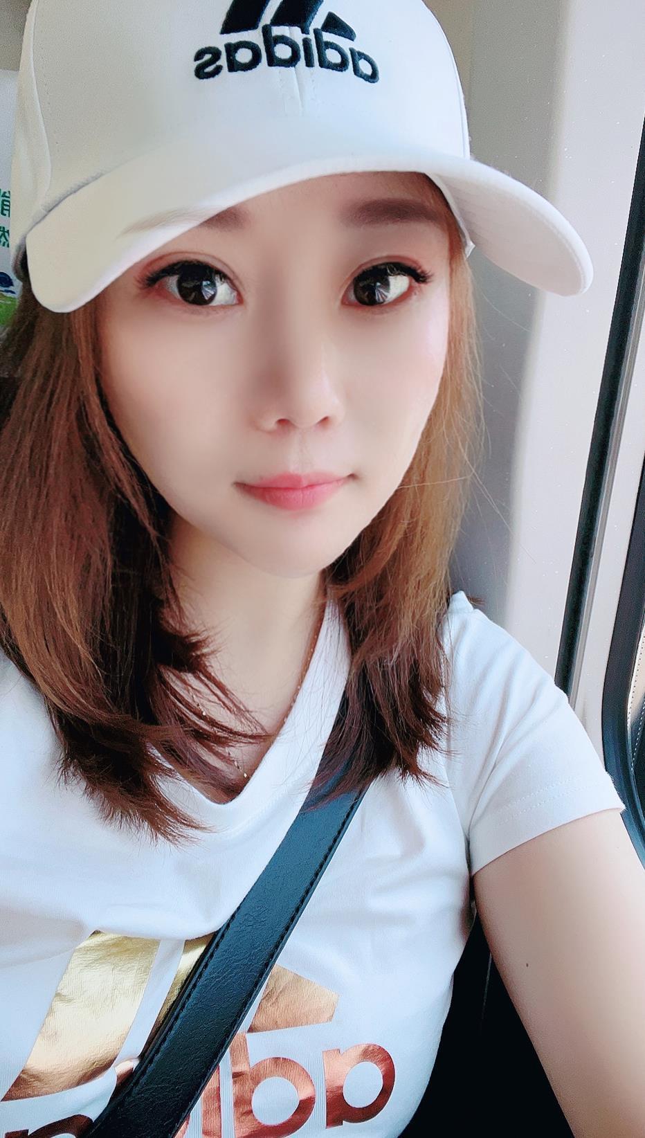 小丰满果果，大屁股细腰，还挺会吸 第5张