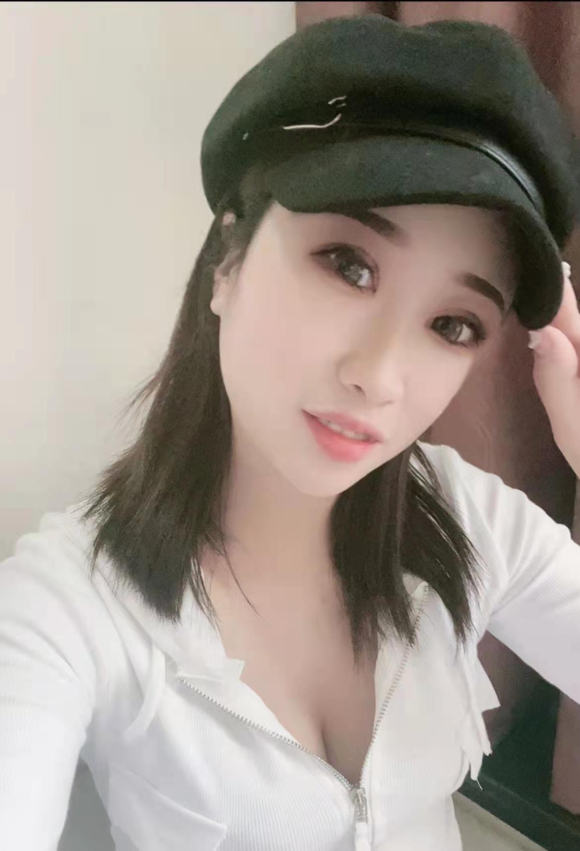 会舌吻的依娜，平时健身，待人蛮好 第2张