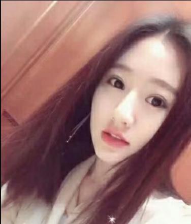 青岛气质小姐姐 第1张