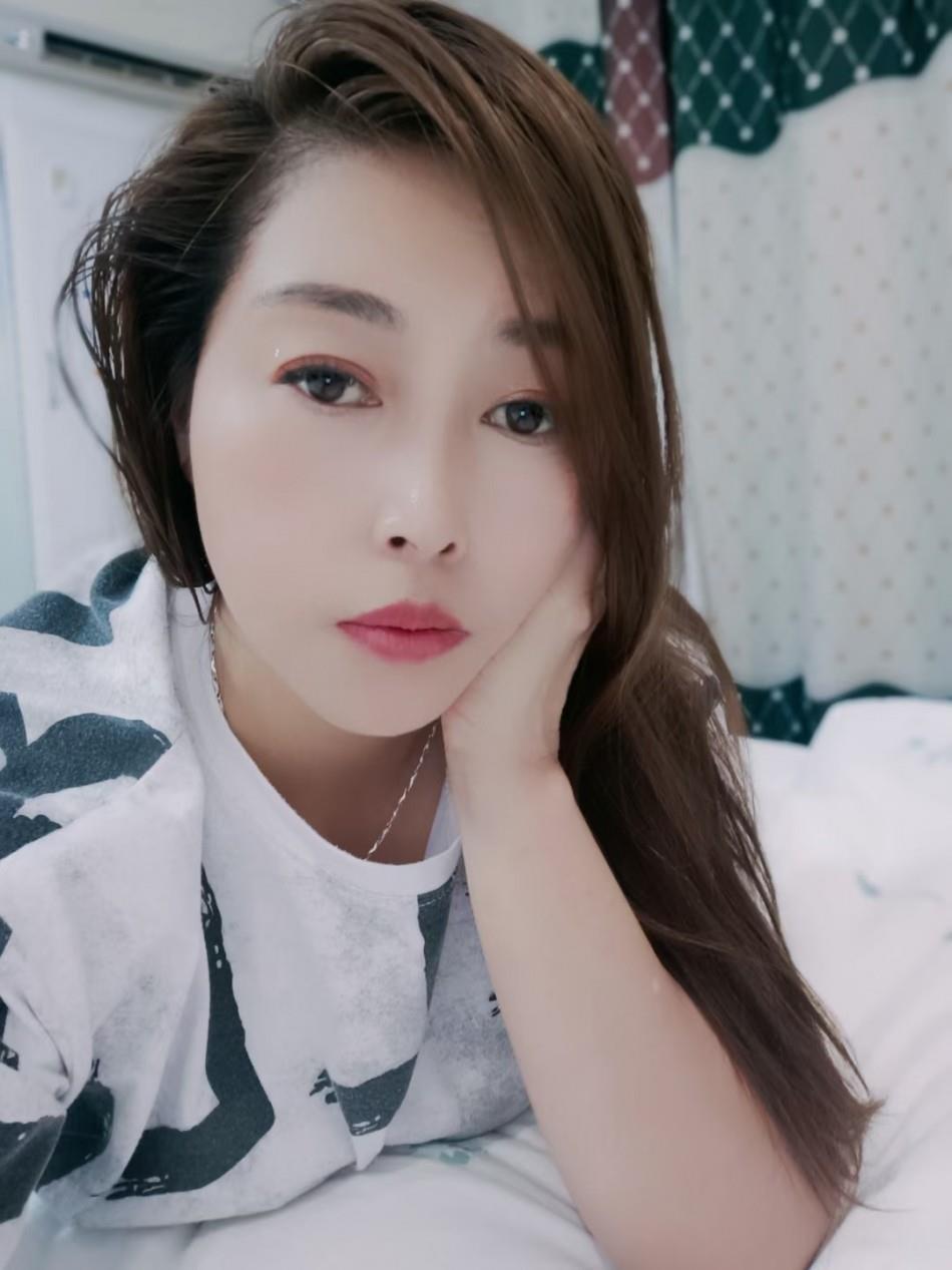 殷巷新寓附近还不错的熟女 第1张