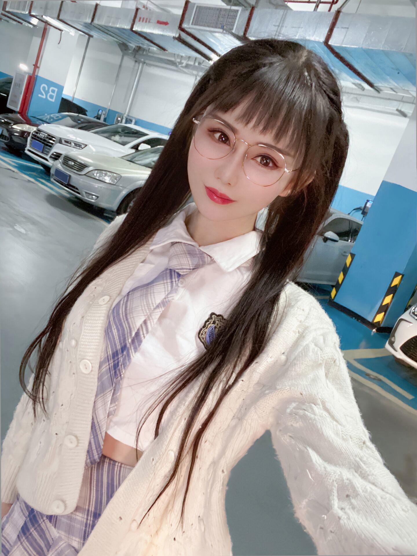 发一个予曦妹子体验报告,下面无毛,天然白虎哦 第1张