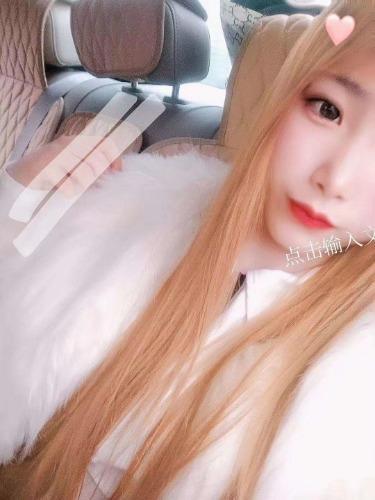 体验18岁嫩妹，真嫩，刚来武汉几天 第1张