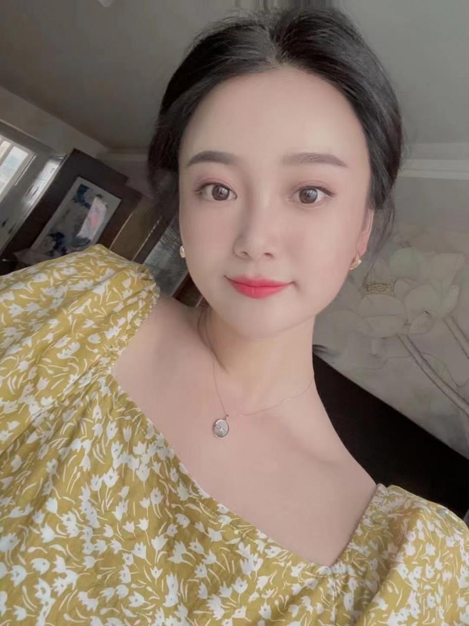 乖妹子兼职萌妹儿 第1张