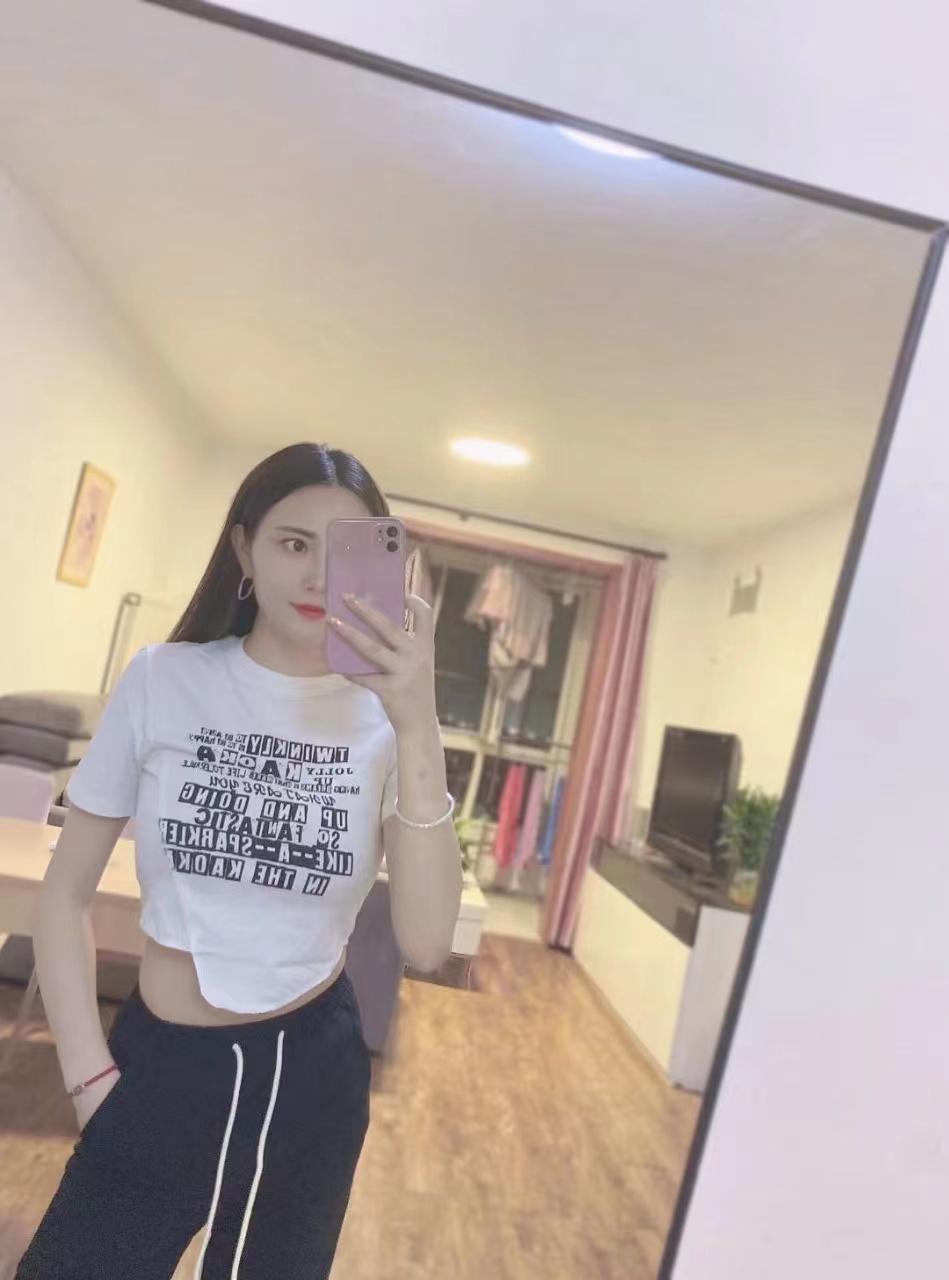 丰台南三环芳星园温柔的冰冰,蜜桃臀,弯腰后入倍儿爽 第2张