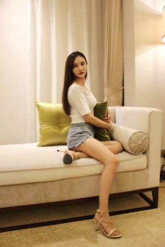 立水桥性感美女身材一级棒 第4张