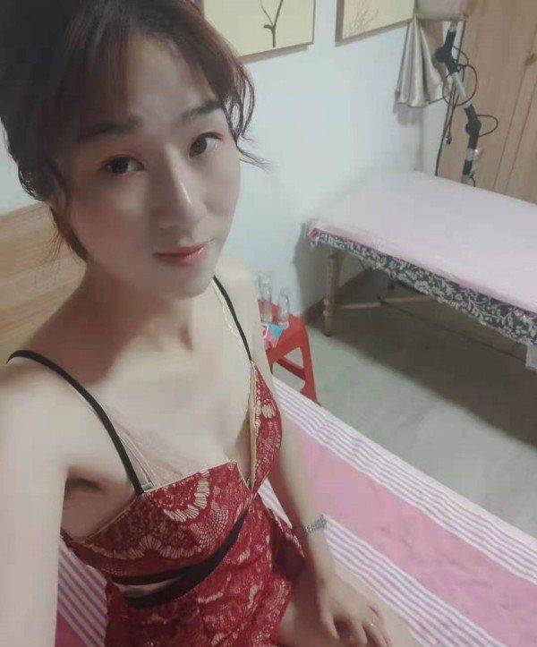 立水桥北文文身材高挑腿细性价比高 第1张