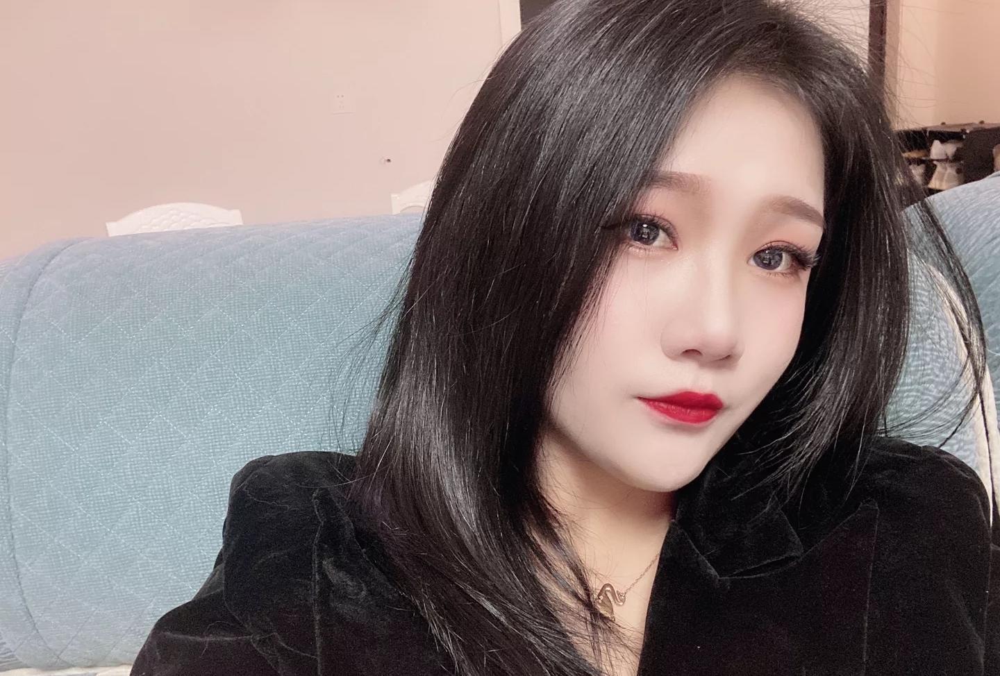 分享静安温柔年轻美女，身材高挑口活好 第3张
