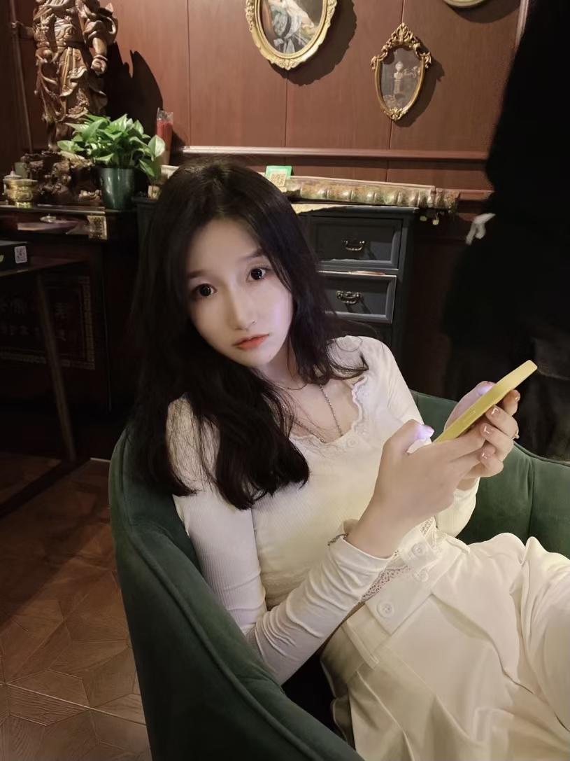 杨浦东方星座的温柔软妹子 第2张