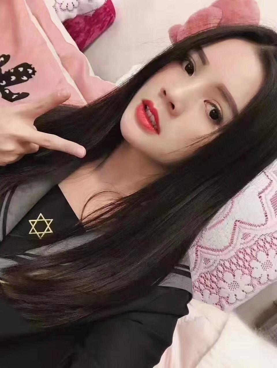 一个兼职小妹 第1张