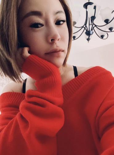 健身妹子弹性好 第1张
