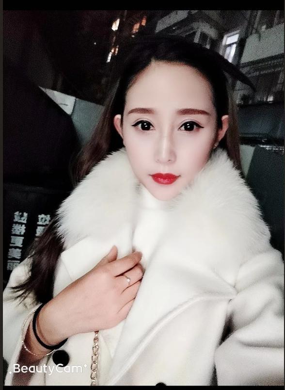 鼓楼恩恩小美女 第1张