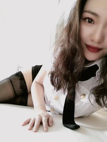 漂亮的妹妹 第3张