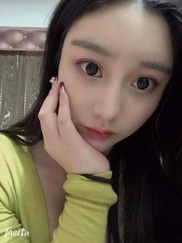 奥城年轻小妹妹 第1张
