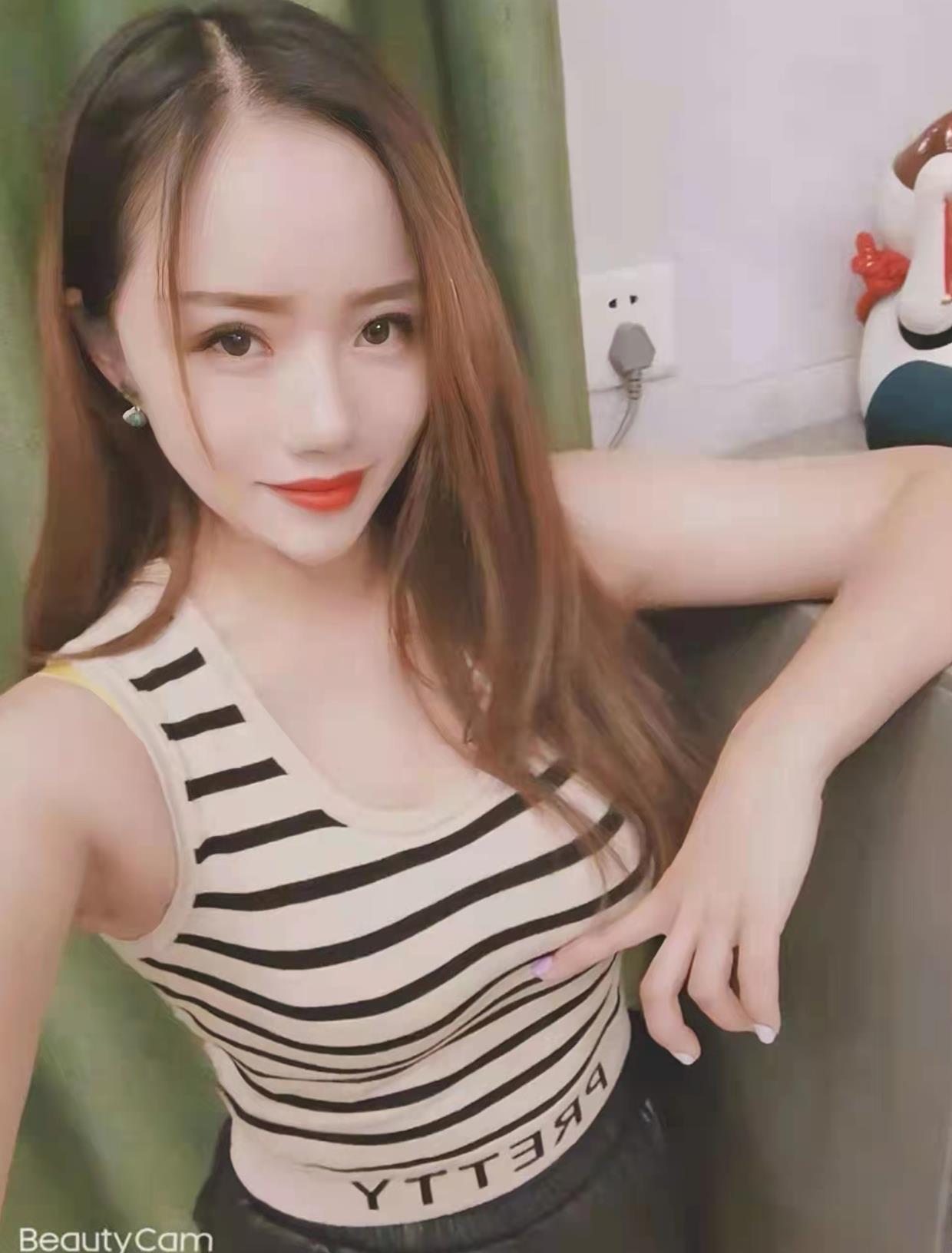 23岁小御女甜甜，猫女性格，可甜可圈 第4张