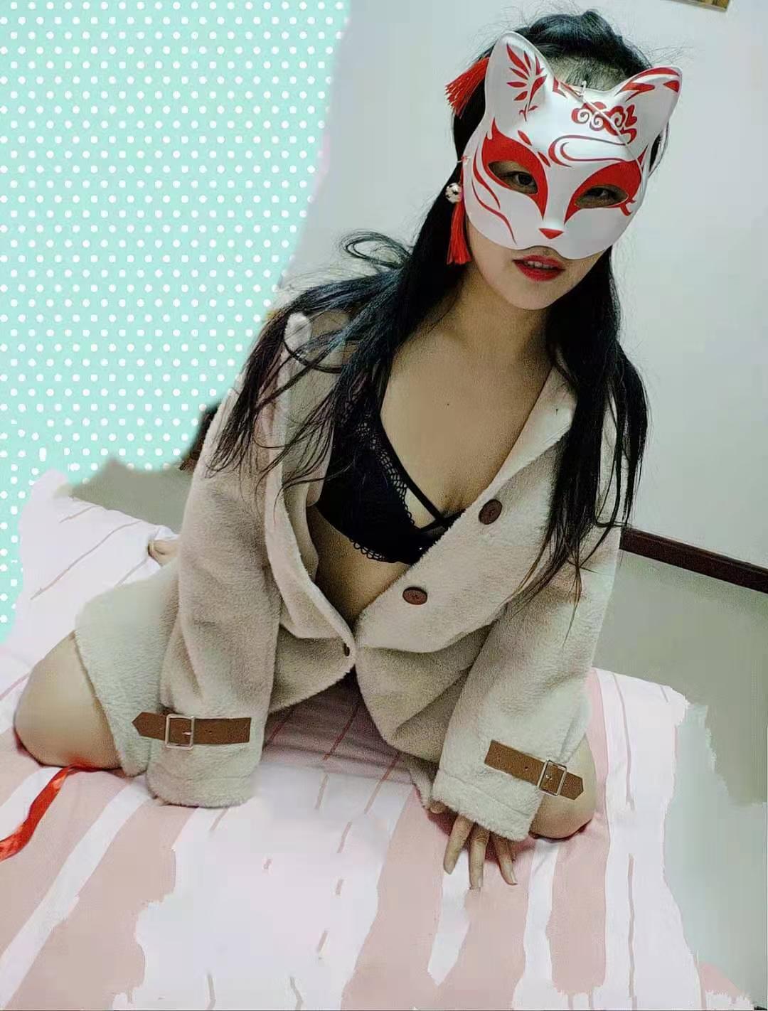 济南张庄路的丰满少妇，耐操 第1张