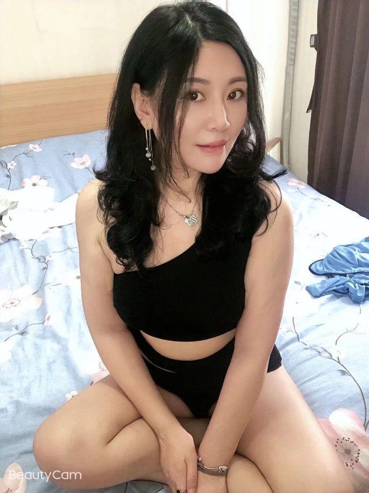 有气质的少妇妹子 第2张