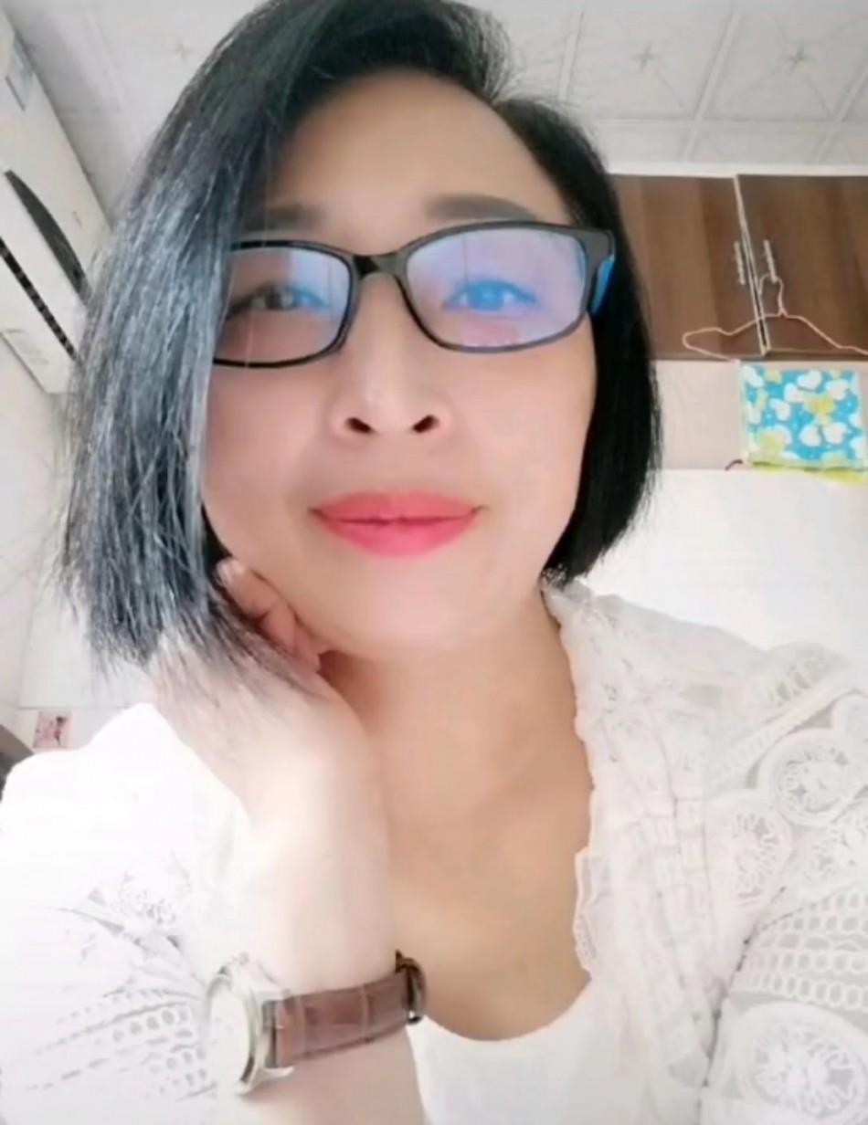 南京鼓楼熟女 第1张