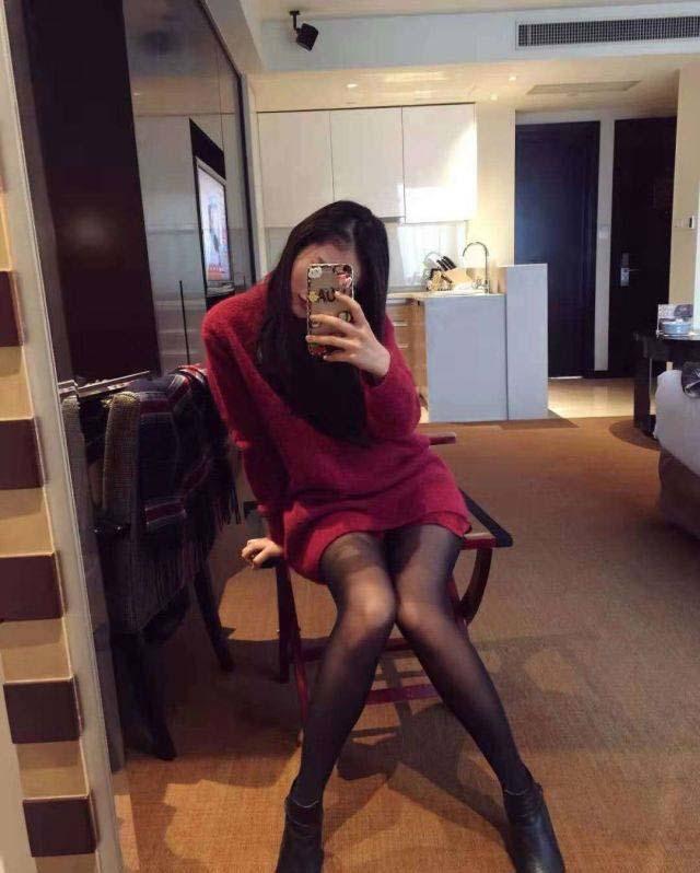 徐汇大长腿美女 第1张