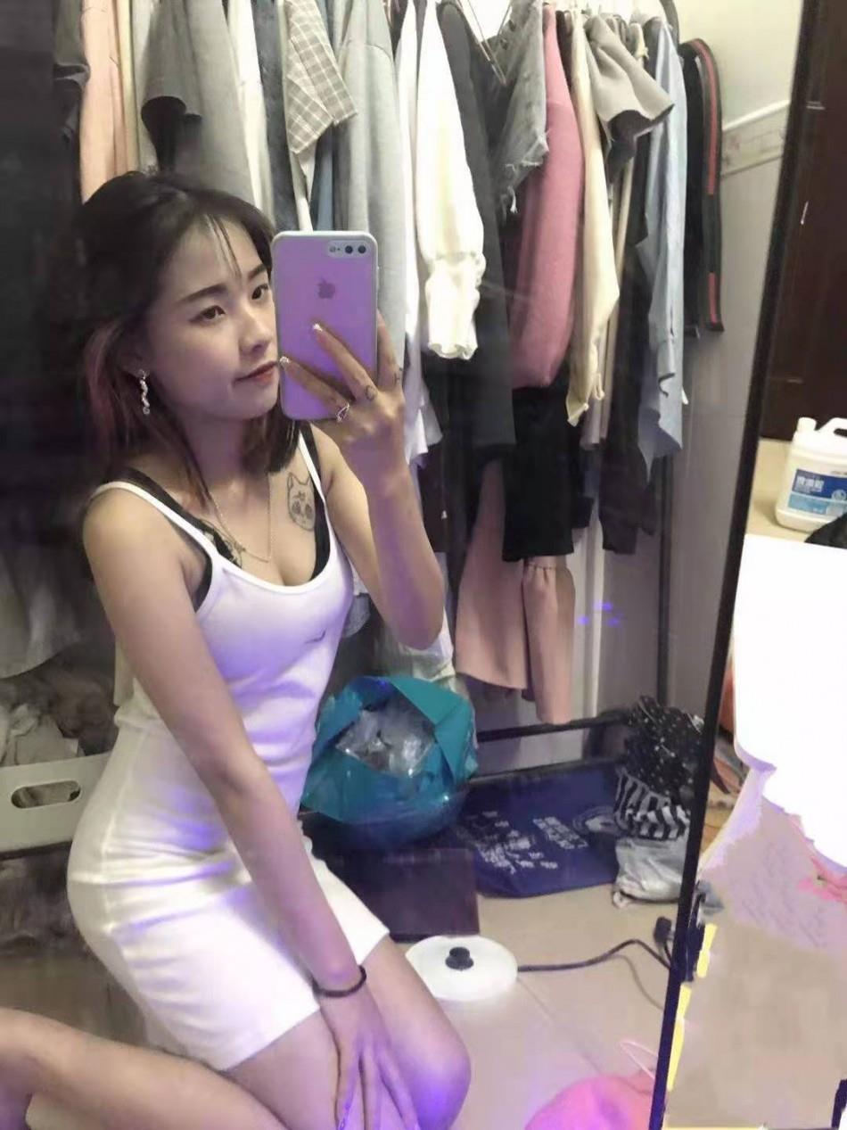 续上次发布十七之后她闺蜜约了 第3张