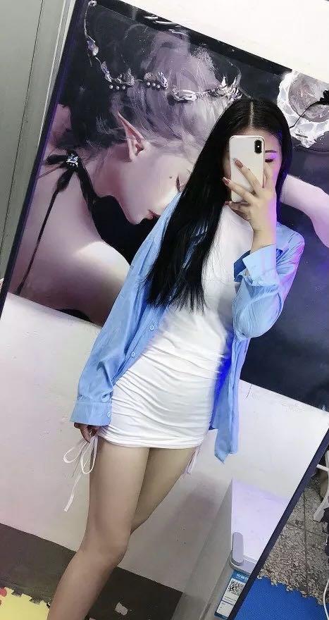 北站小猫系梦梦，夹住你在上面摇摆的感觉爽极了 第4张