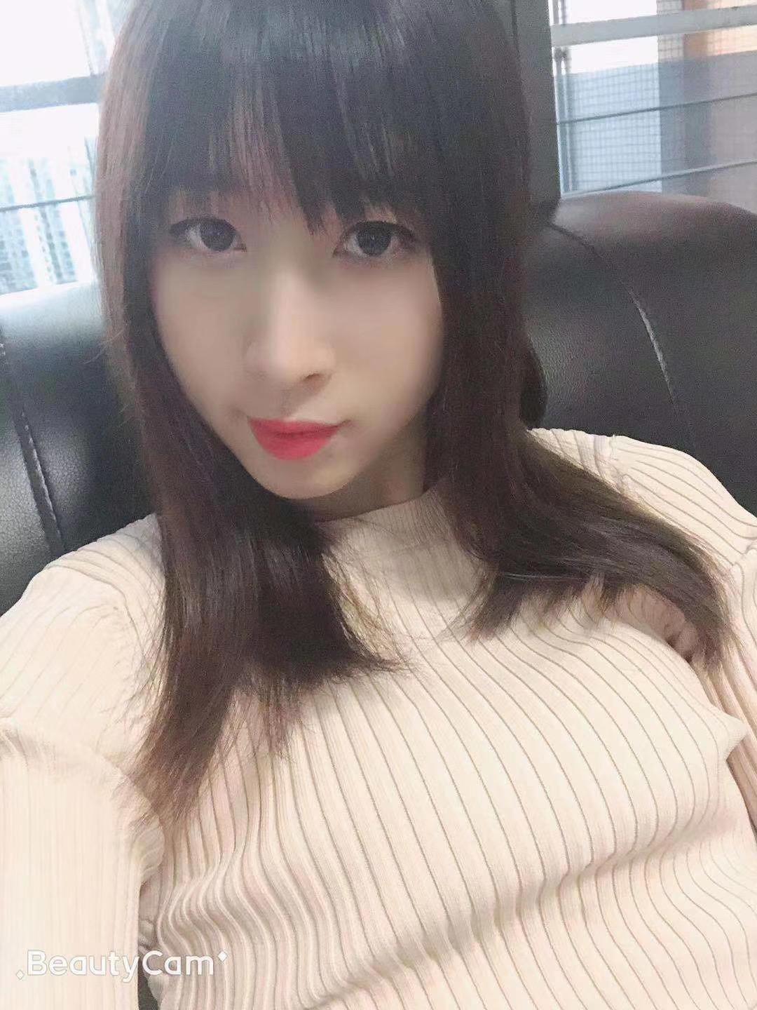 天河区约操漂亮小姐姐 第1张
