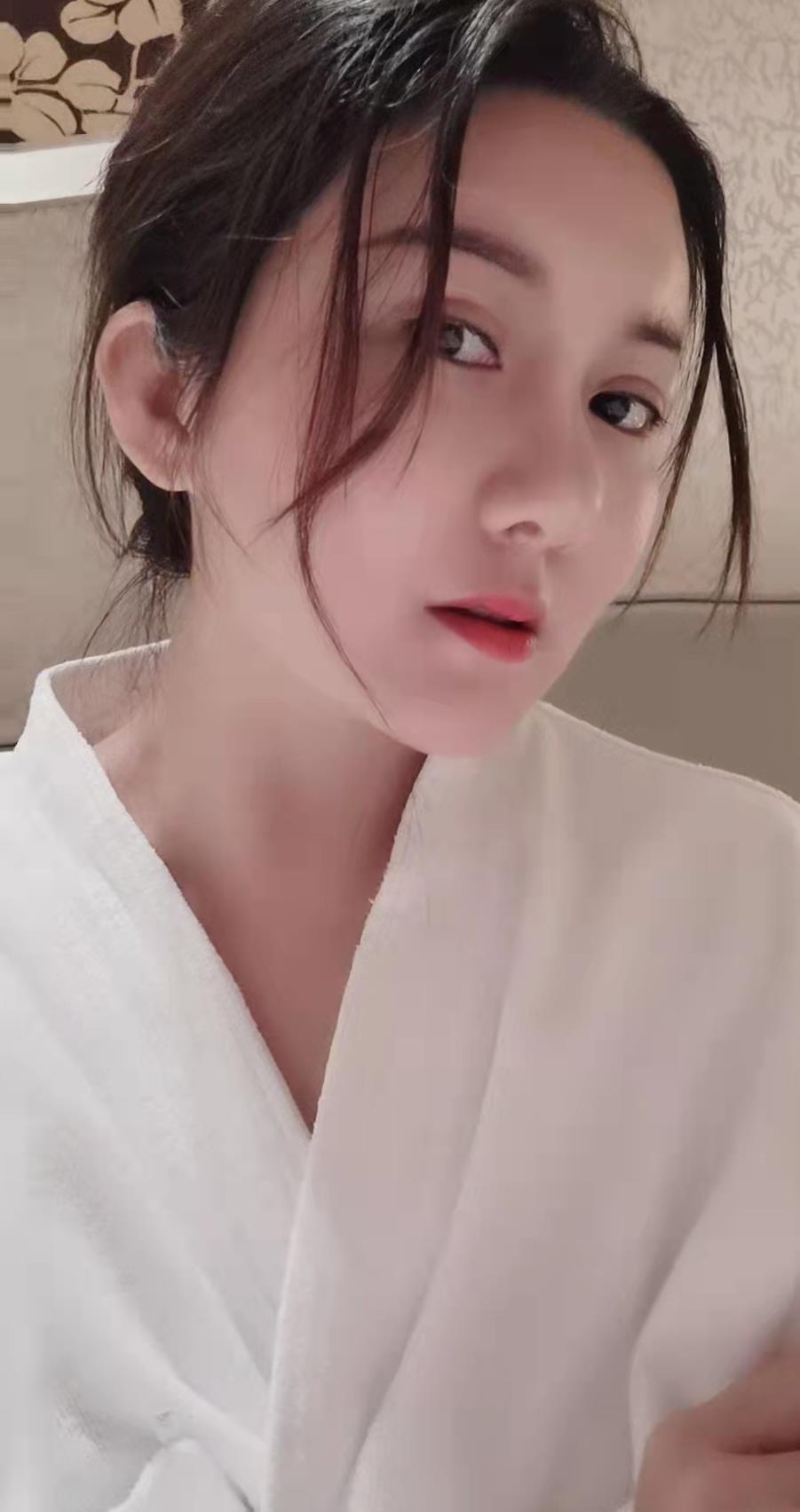 石溪邻家妹子~紫楹，风韵有趣的小御姐 第2张