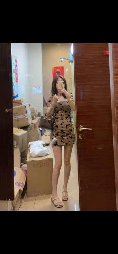 市南标致美女 第1张